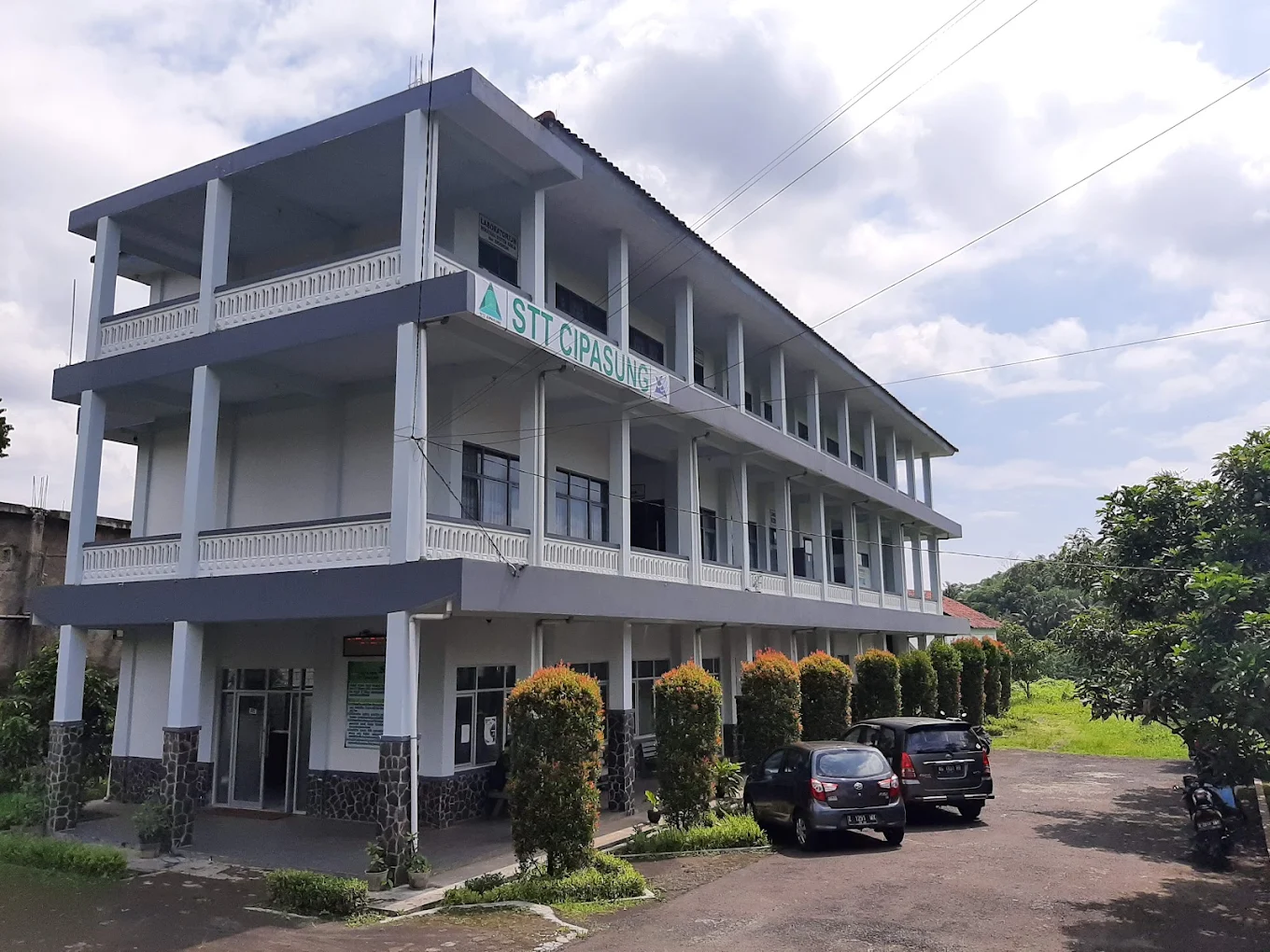 Sekolah Tinggi Teknologi Cipasung